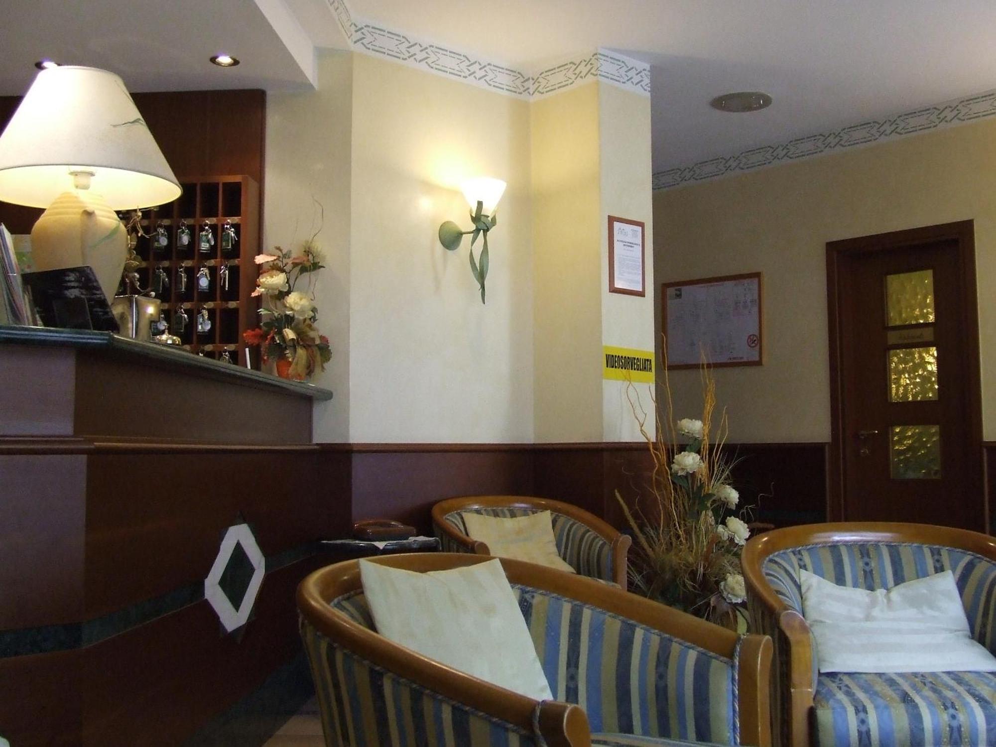 Albergo Il Cochino Montale  Exterior foto