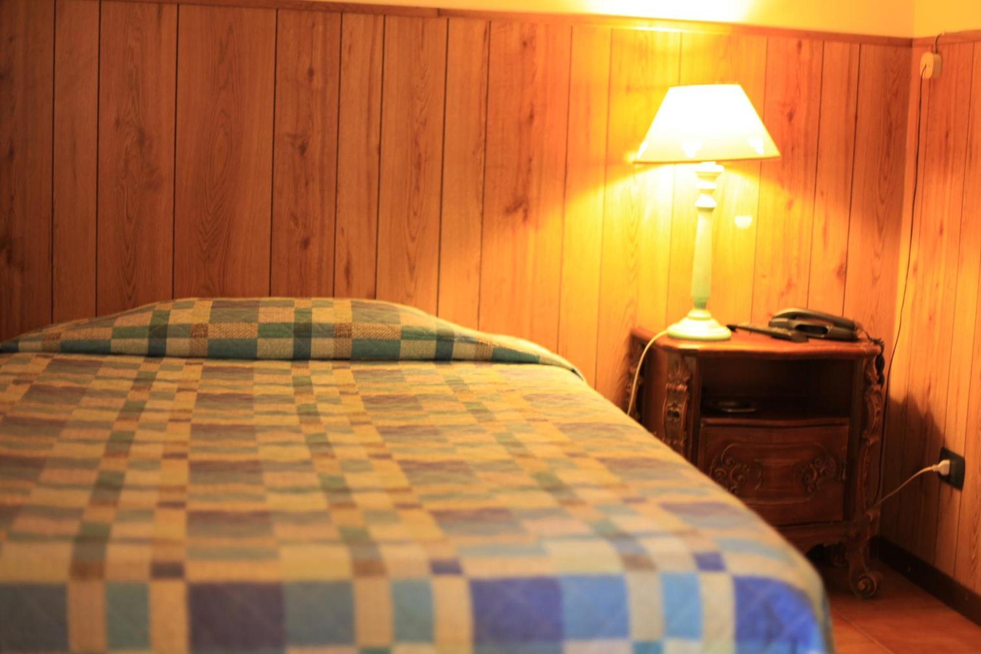 Albergo Il Cochino Montale  Habitación foto