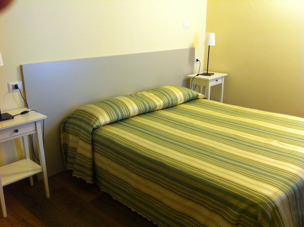 Albergo Il Cochino Montale  Exterior foto