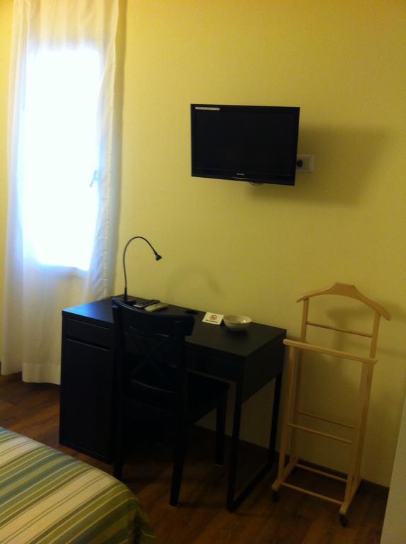 Albergo Il Cochino Montale  Exterior foto