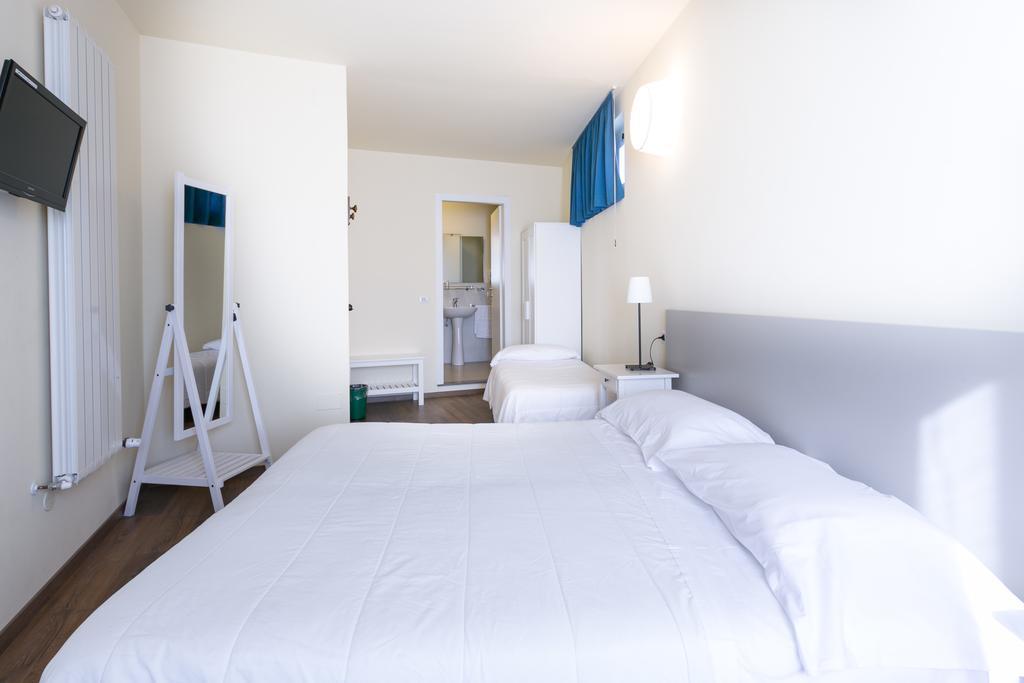 Albergo Il Cochino Montale  Exterior foto